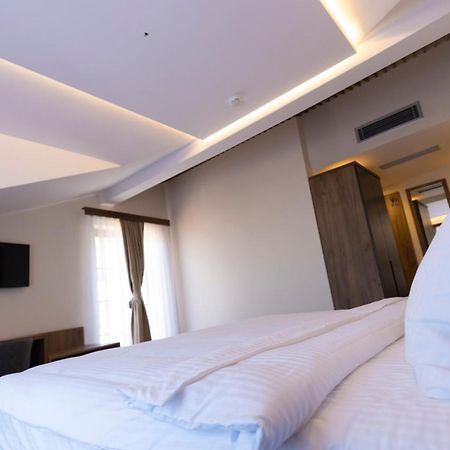 Hotel Castello Призрен Екстериор снимка