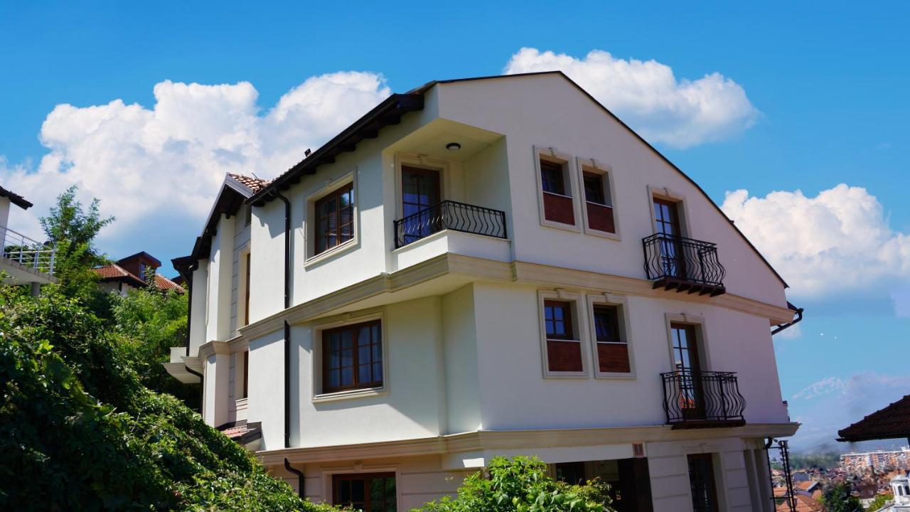 Hotel Castello Призрен Екстериор снимка