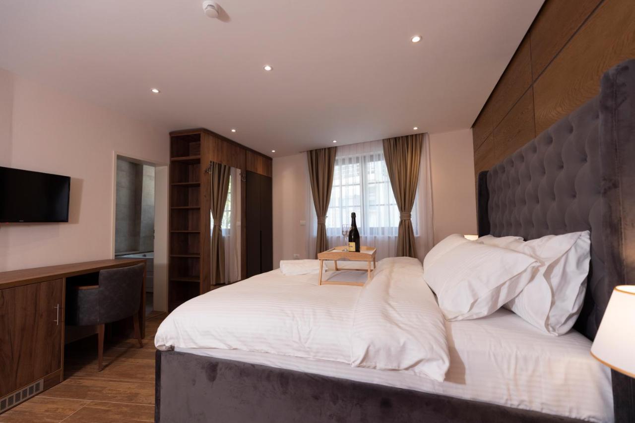 Hotel Castello Призрен Екстериор снимка
