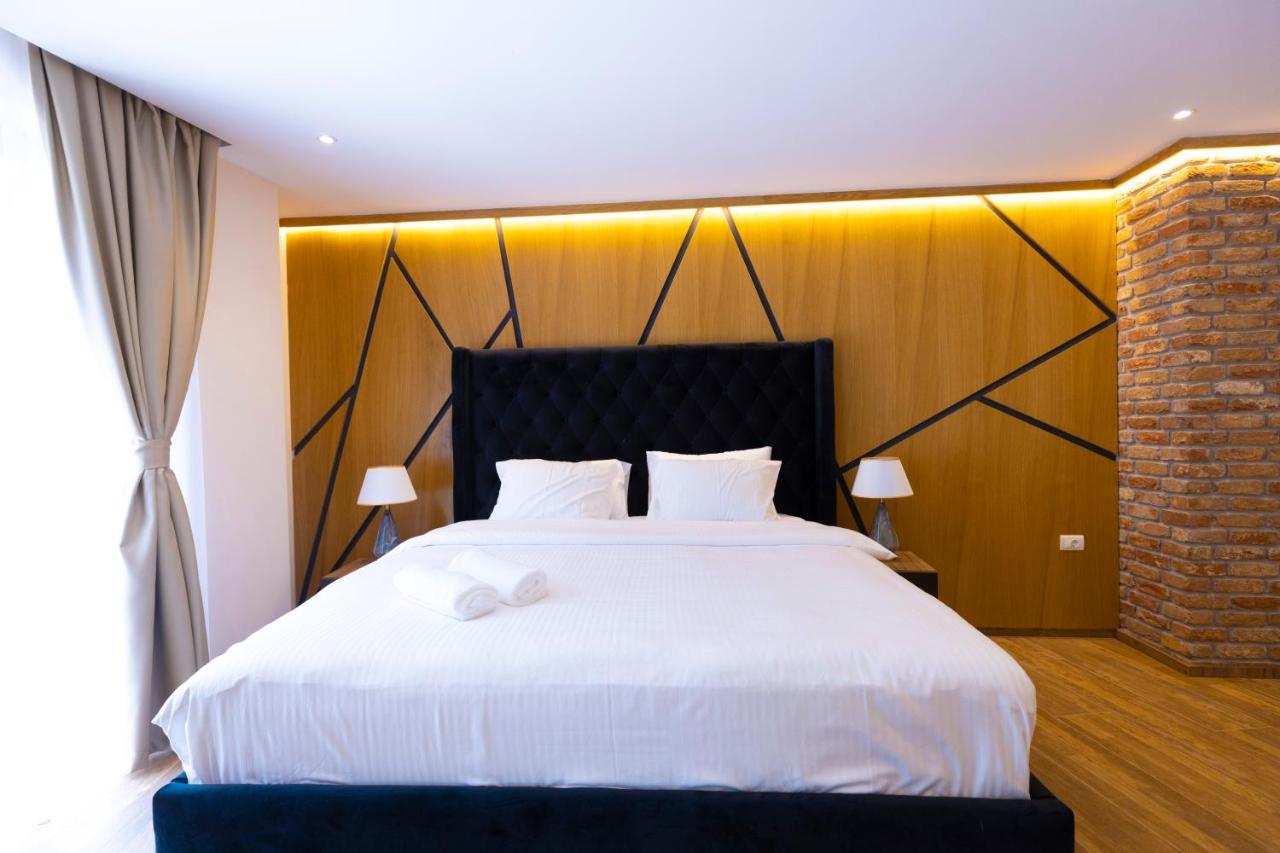 Hotel Castello Призрен Екстериор снимка