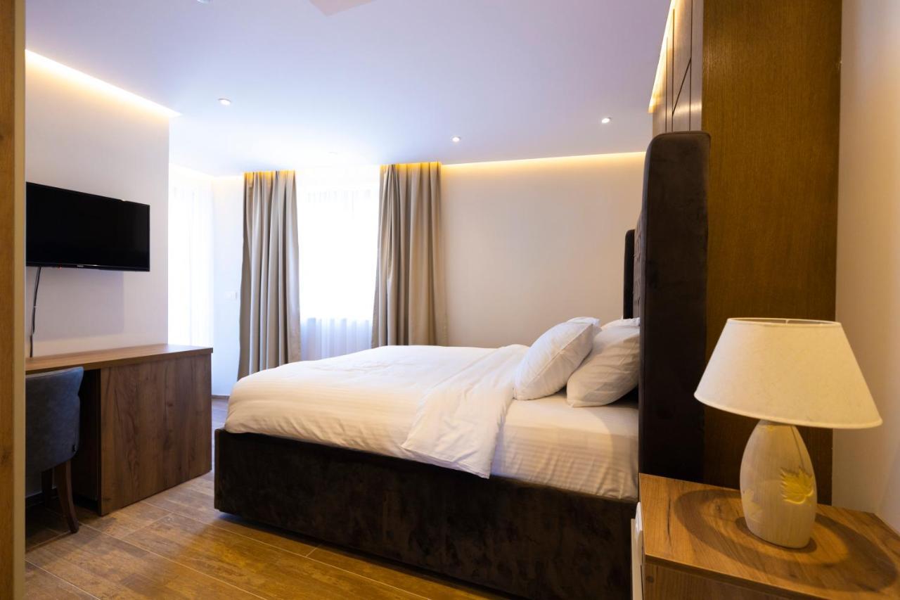 Hotel Castello Призрен Екстериор снимка